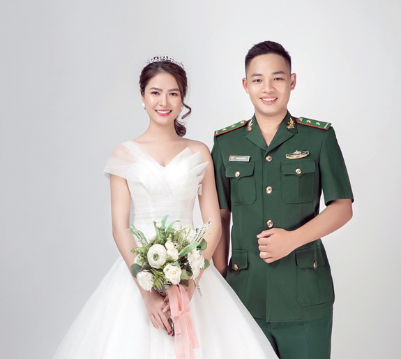 Tôi đã hai lần hoãn cưới để tham gia chống dịch Covid-19